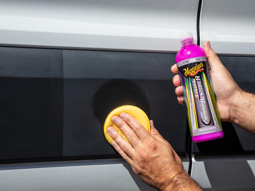 Meguiar's Hybrid Ceramic Trim Restorer, 473mL - G220316
