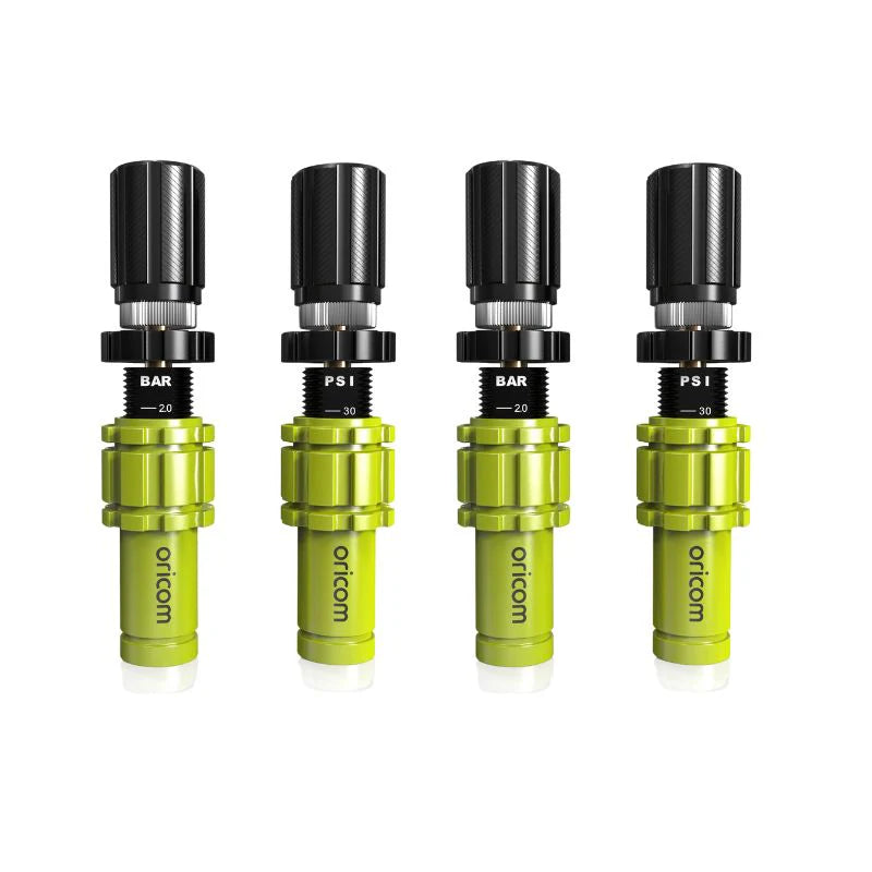 Oricom MTDI4 Tyre Deflator Quad Pack with Digital Display - MTDI4 with FREE Pack of 4 Adjustable Adaptors ATD01