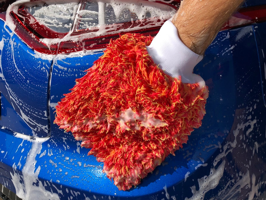 Bowden's Own Shagamittastic Wash Mitt - BOSHAGM